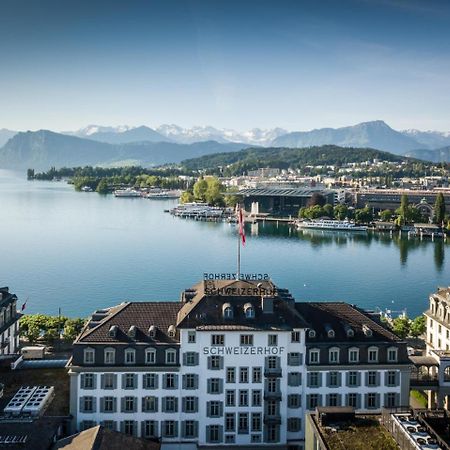 Hotel Schweizerhof Luzern Bagian luar foto
